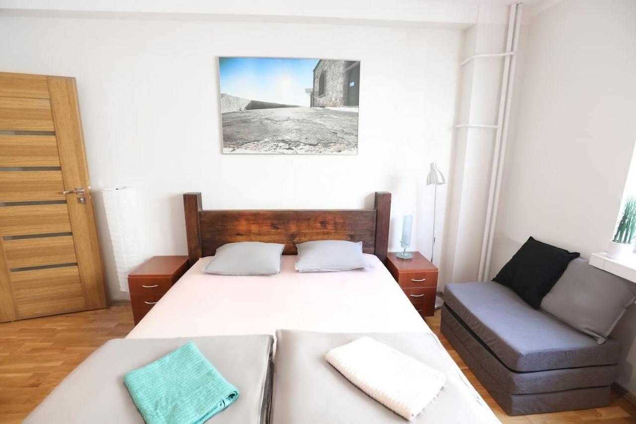 Cosy And Bright- Golden Apartments- Old Town วอร์ซอ ภายนอก รูปภาพ